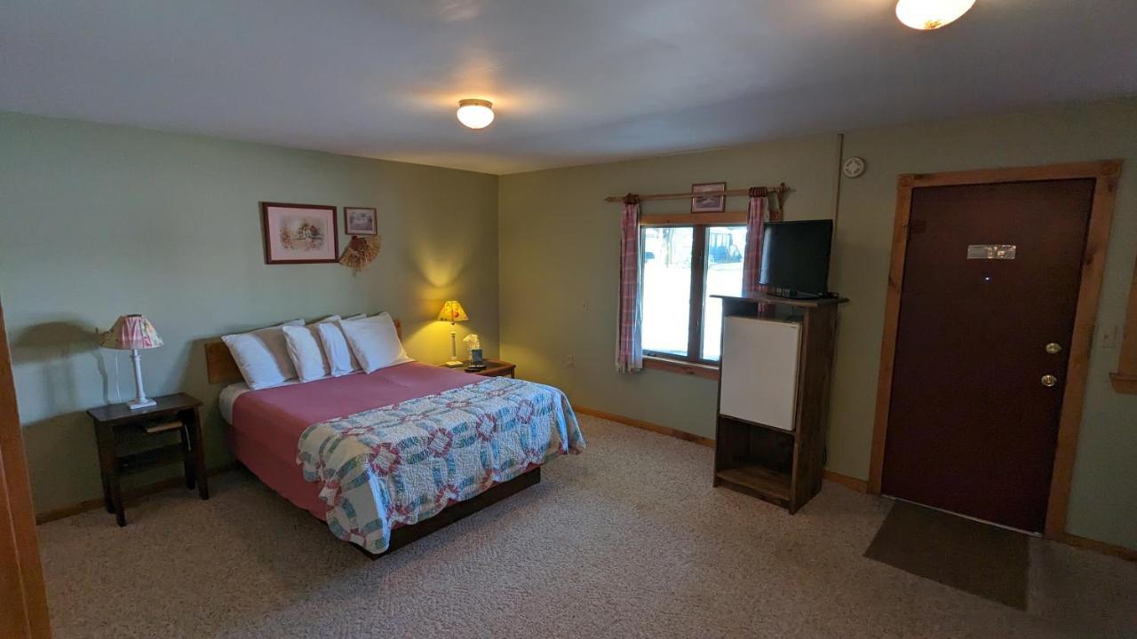 The Nova Motel Ludington Esterno foto