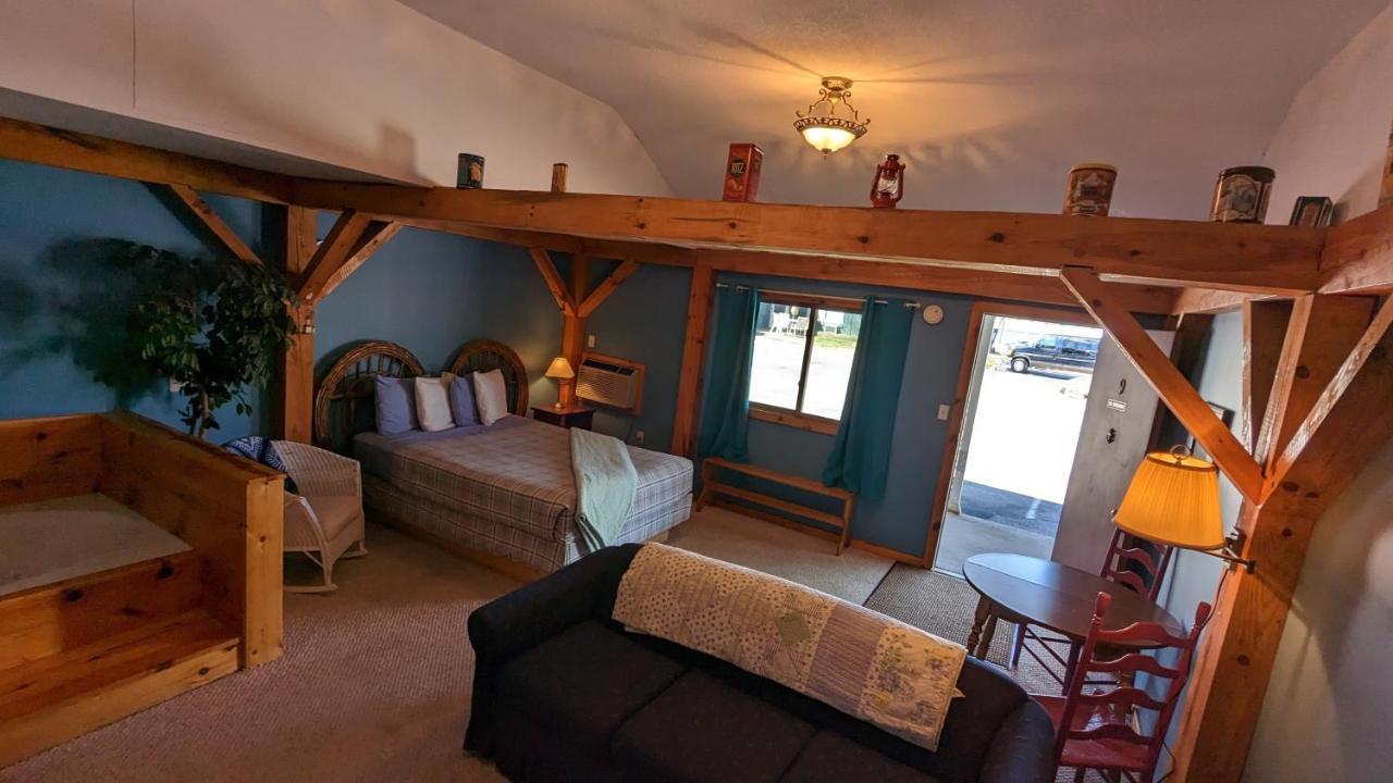The Nova Motel Ludington Esterno foto